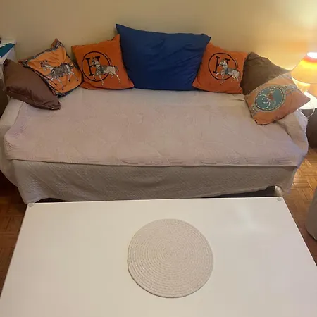 Apartment Cozy Near Airport *